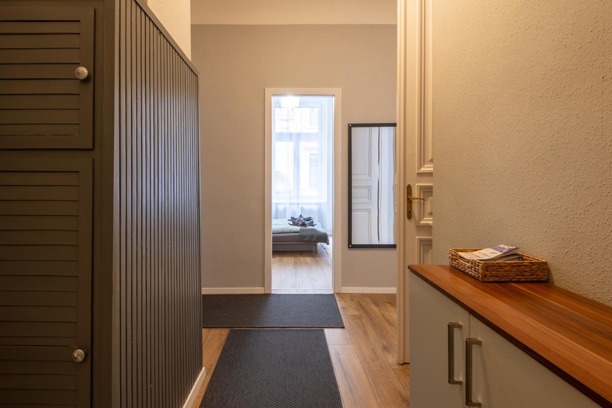 City Center Apartment Budapest Bagian luar foto